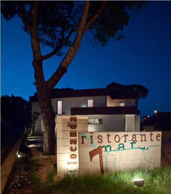 Locanda Ristorante 7 Mari ปอร์โตวีโร ภายนอก รูปภาพ